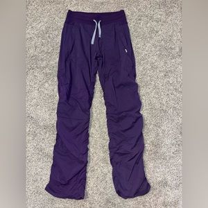 Ivivva Girls Active Pants- purple color, size 14